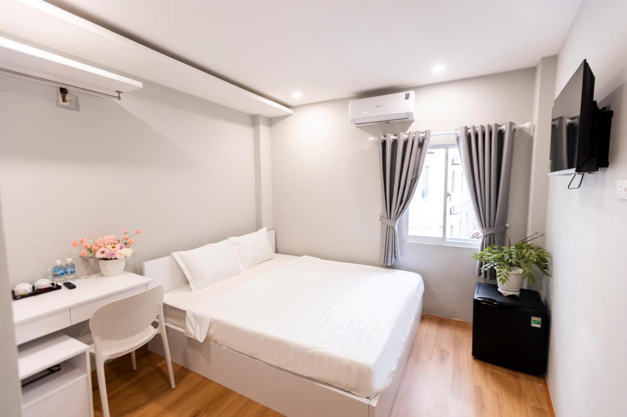Cosmos Hotel Nha Trang By Ht Exterior photo