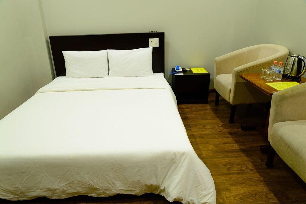 Cosmos Hotel Nha Trang By Ht Exterior photo